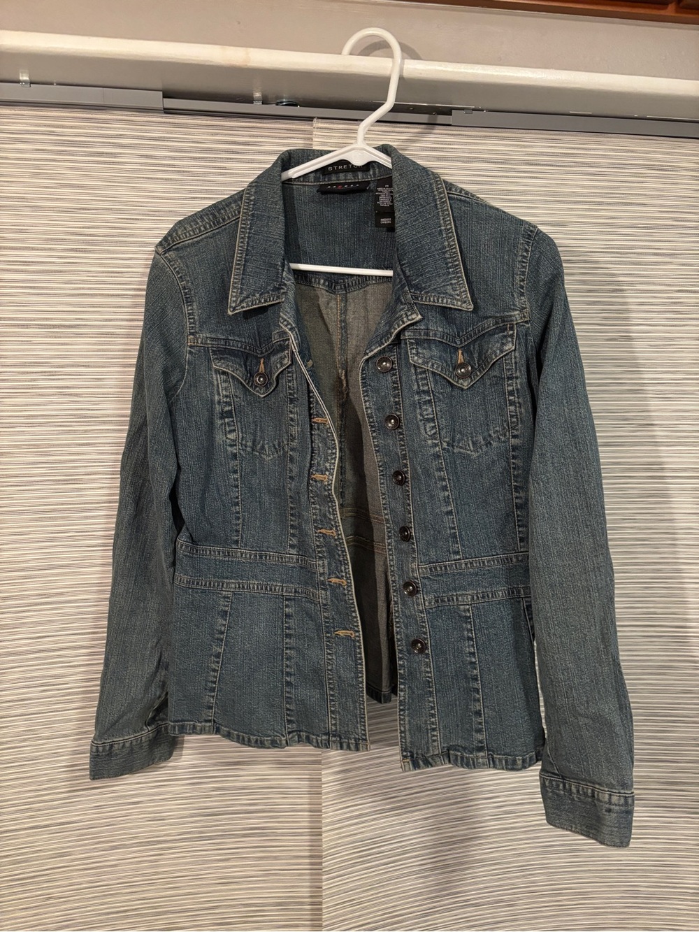 Axcess Liz Claiborne Distressed Blue Denim Jacket with Button Front